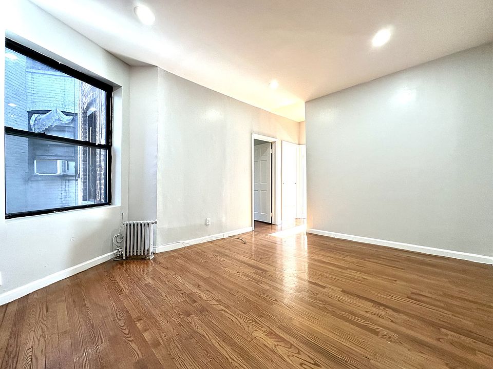 1st image of 570 W 156th St #16