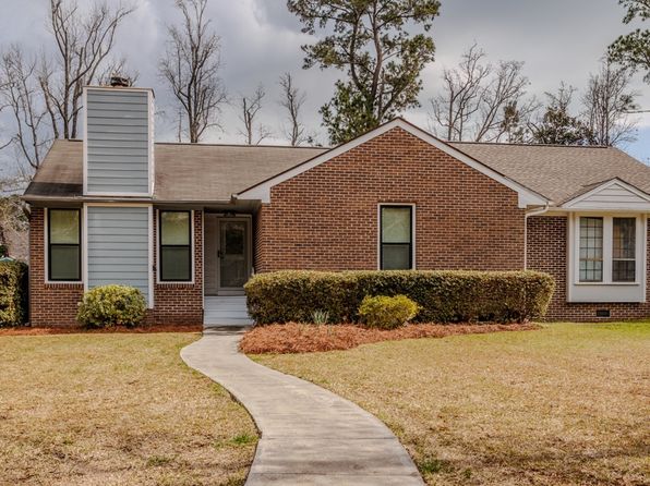 1113 Boone Ln