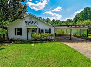 2010 6th Street Ext, Alexander City, AL 35010