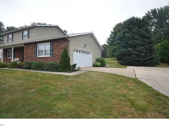 2nd image of 485 Elm Ave