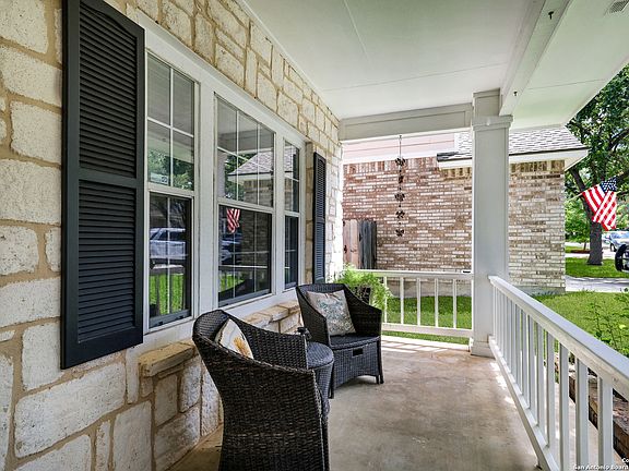 3rd image of 4451 Taylors Bend