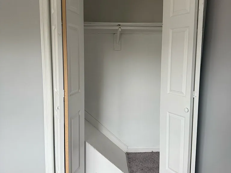 7 Potomac Ave — Photo 19