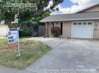 1716 Kent St APT A, Roseville, CA 95661