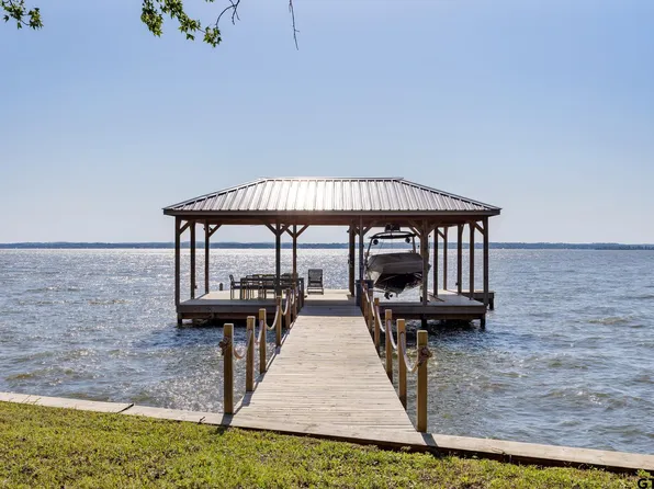 17138 Lakeview Dr, Flint, TX 75762