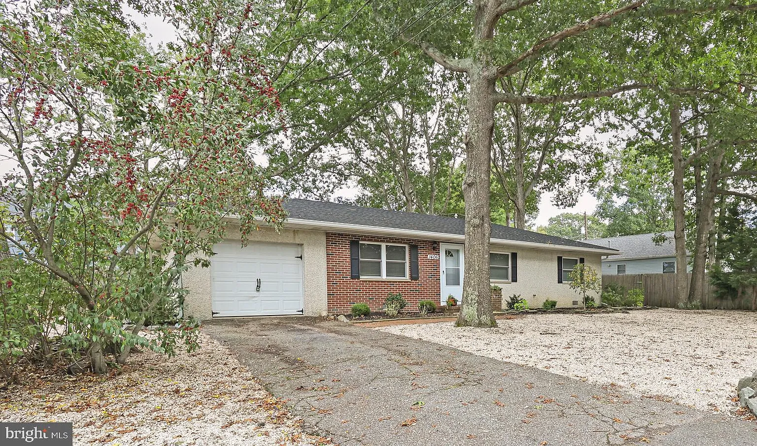 1406 Forecastle Ave photo 1