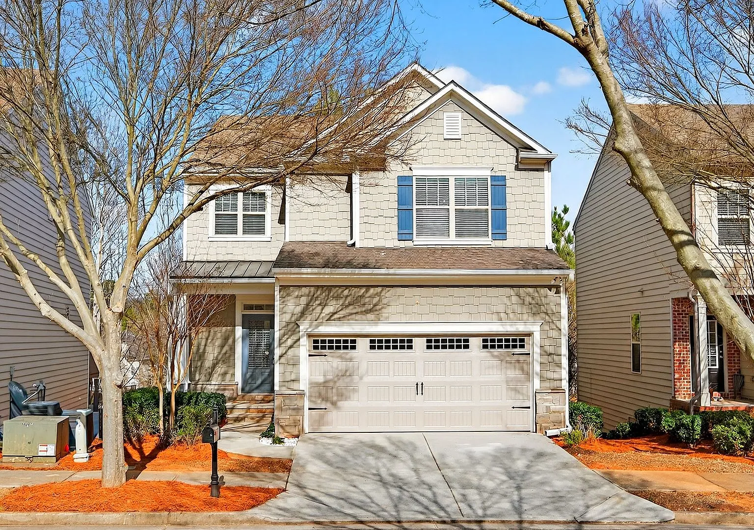 Newly Renovated 5-Bedroom House In North Gwinnett Cluster In Suwanee — Photo 1