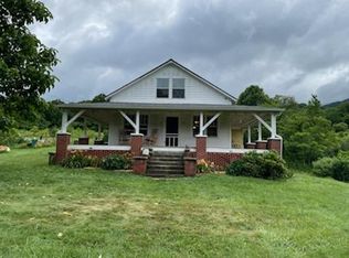 25 Broad Branch Rd, Bakersville, NC 28705