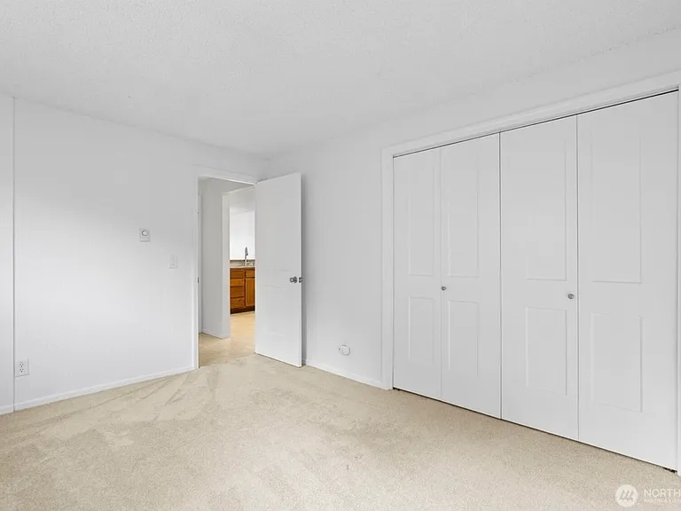 2210 Grand Ave #3 — Photo 7