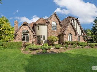 7N064 Whispering Trl, Saint Charles, IL 60175