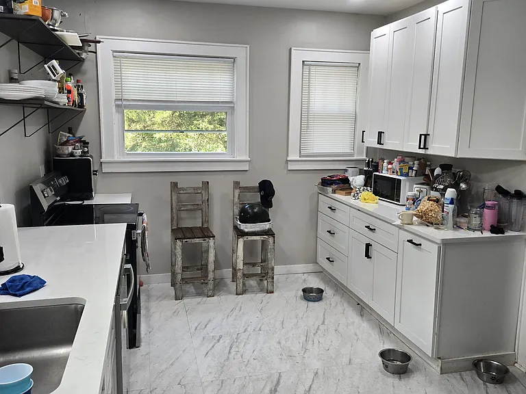 1 Bennetts Point Dr — Photo 17