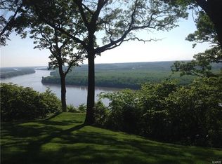 Wings Rd, Saint albans, MO 63073