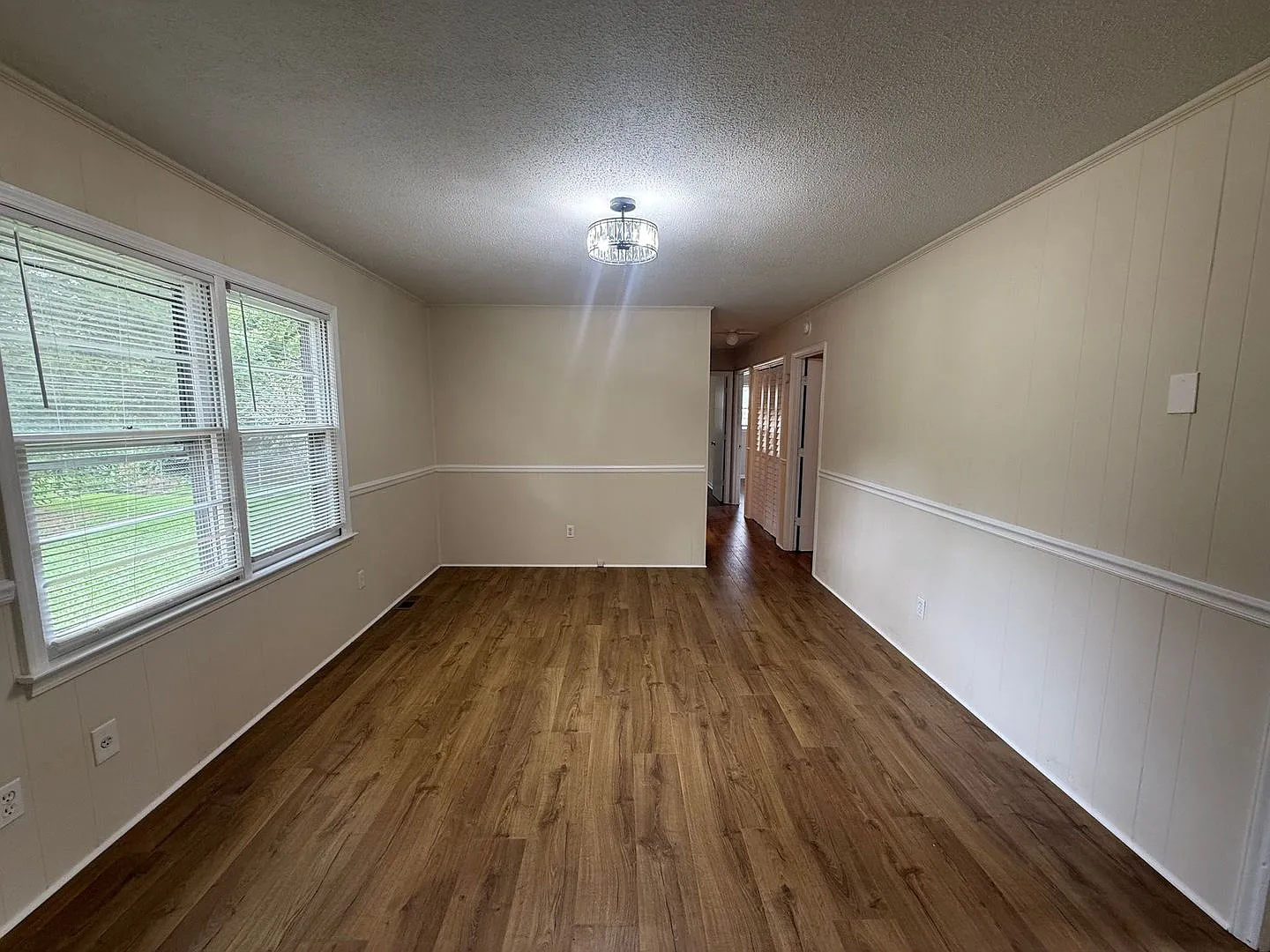 3 Bedroom near Hargett Park! — Photo 3