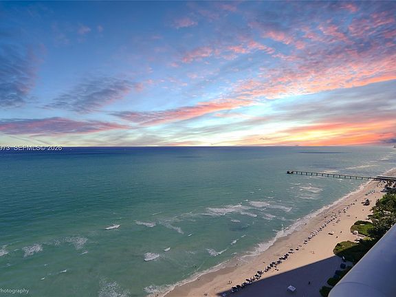 4th image of 17201 Collins Ave APT 3501