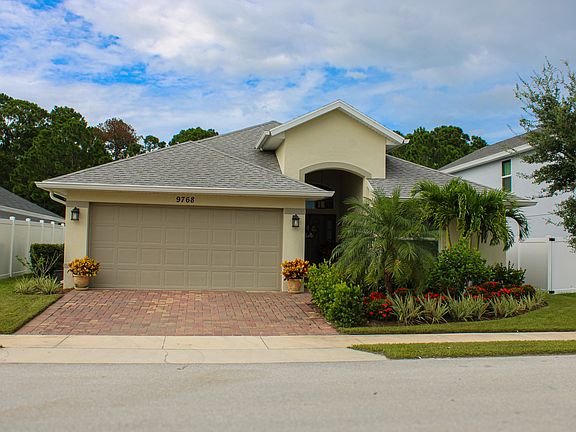 2nd image of 9768 Palm Breezes Drive