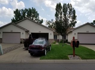 2364 Pinewood Dr, Shakopee, MN 55379