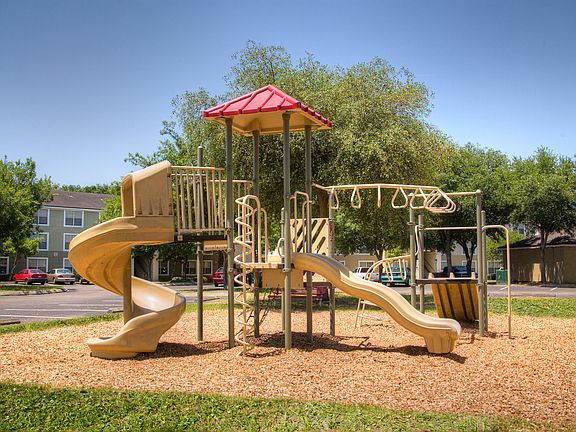 Courtney Manor Playground