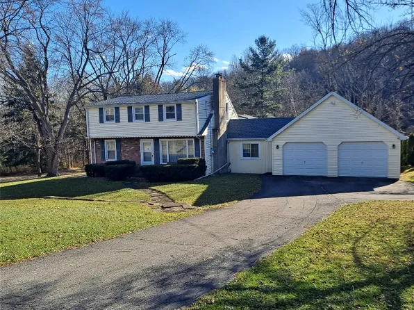 358 Ingraham Hill Rd, Binghamton, NY 13903