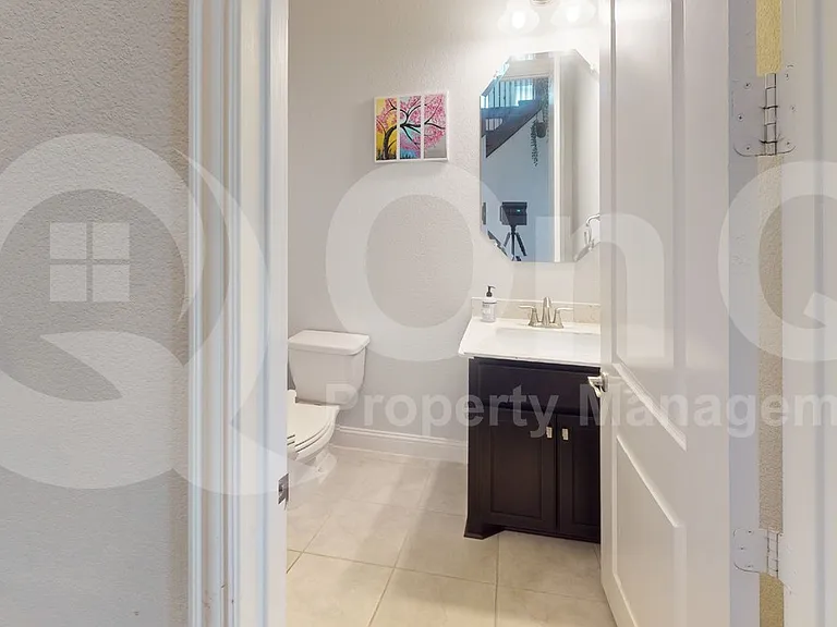 13591 Vineyard Ln — Photo 26