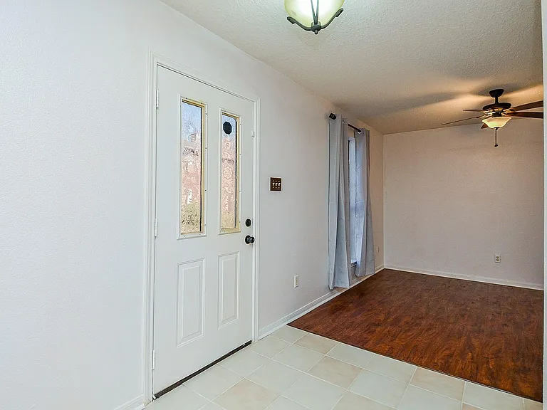 13837 Purplemartin St — Photo 4