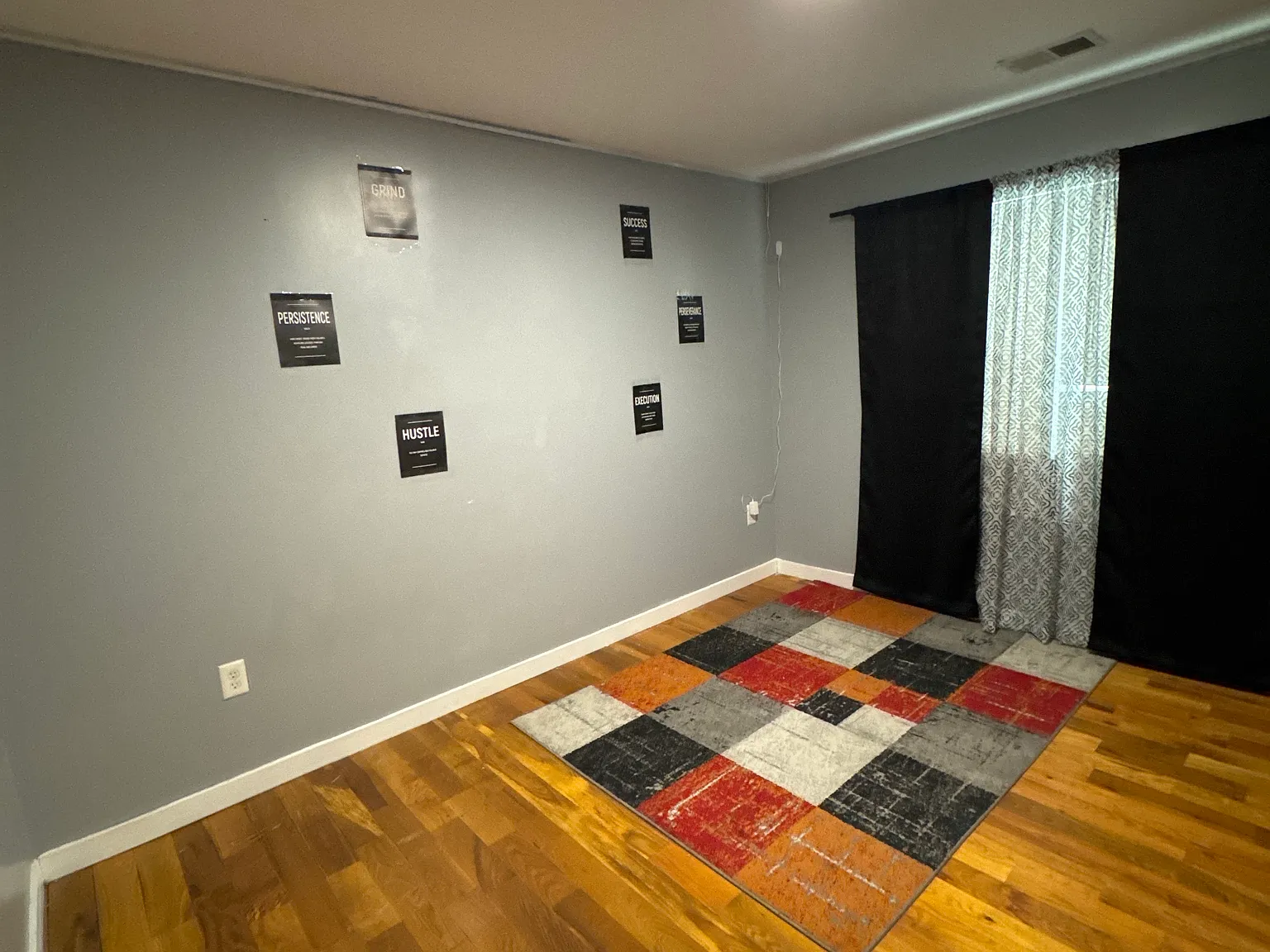 3 bed, $1,200 — Photo 3
