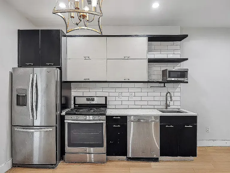 99 Clinton Ave #2 — Photo 1