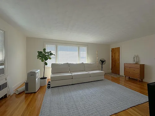 13 Grove St #1 Photo 1