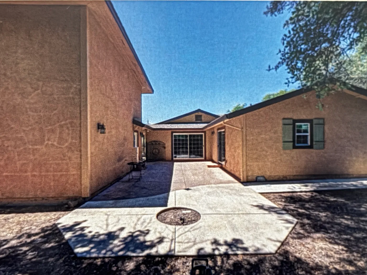 4 bed, 2185 sqft, $3,750 — Photo 4