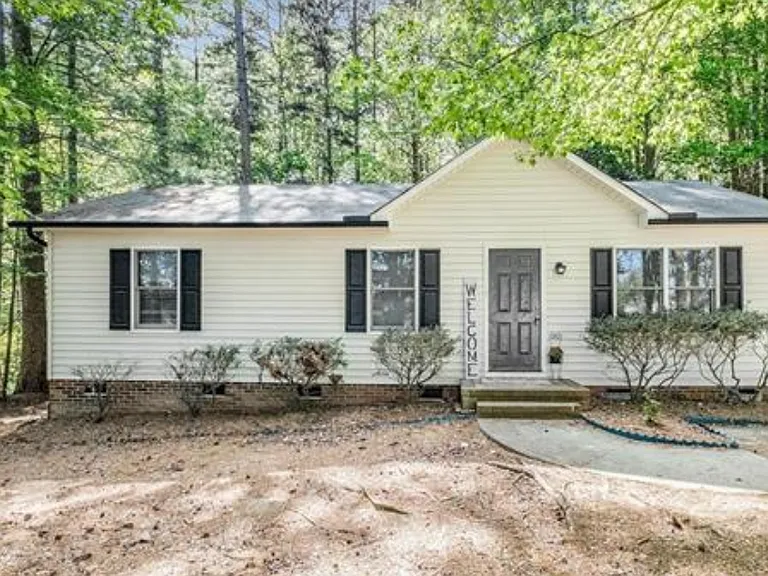 1816 Azalea Ave — Photo 1