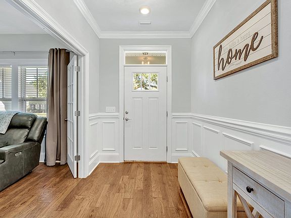 5th image of 859 Avery Park Dr