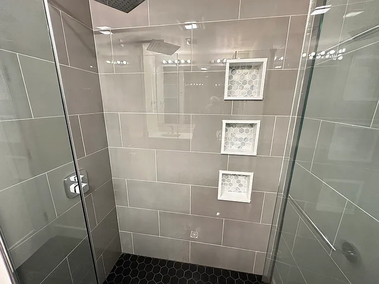 658 Massachusetts Ave #3 — Photo 32