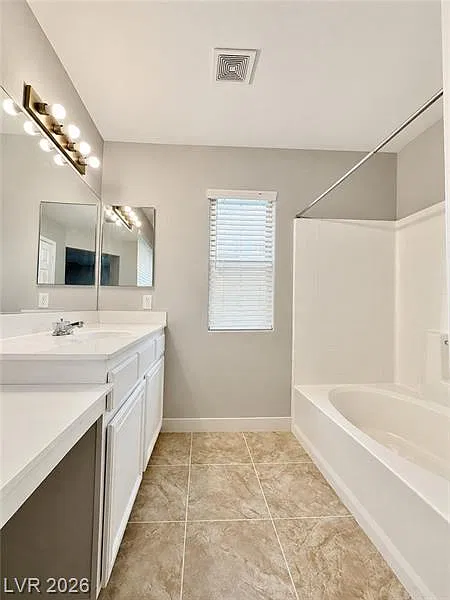 3 bed, 1405 sqft, $1,950 — Photo 2
