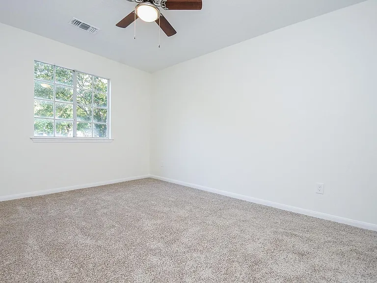 134 N Magnolia Pond Pl — Photo 22
