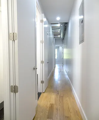 Rented by Lofts and Flats LLC | media 32