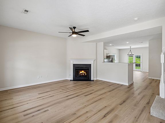 5th image of 1432 Bern Dr