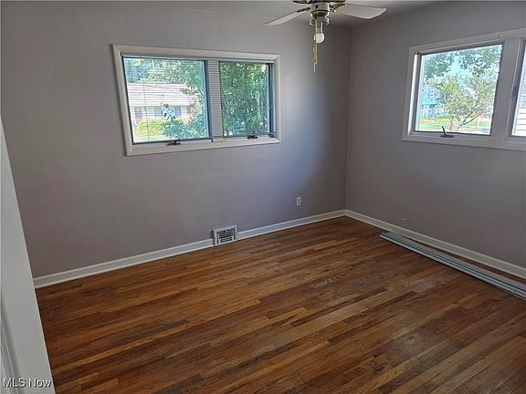 5th image of 6610 Queens Park Ave
