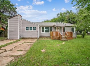 1010 N Gertrude Ave, Wagoner, OK 74467