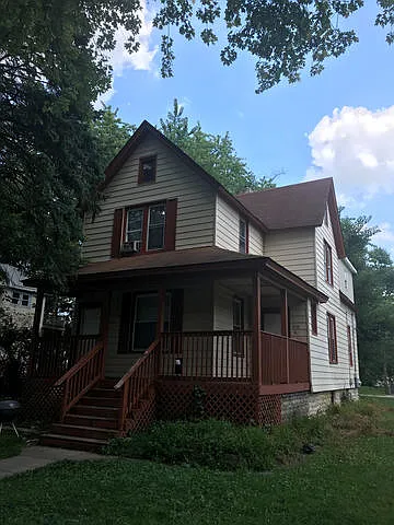 2 bed, 600 sqft, $900 — Photo 1