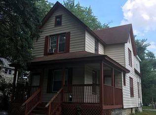 348 S Rosewood Ave #348, Kankakee, IL