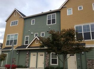 10818 NE Red Wing Way UNIT 204, Hillsboro, OR 97006