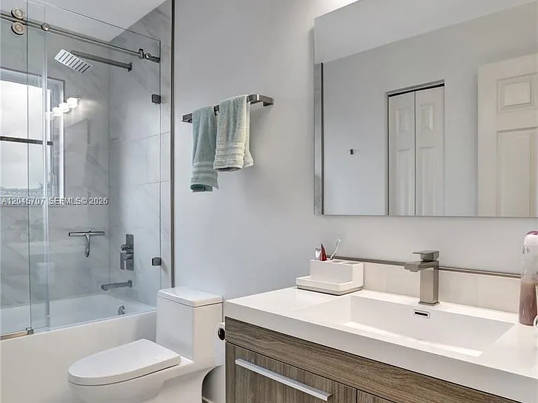 1653 Winterberry Ln — Photo 19