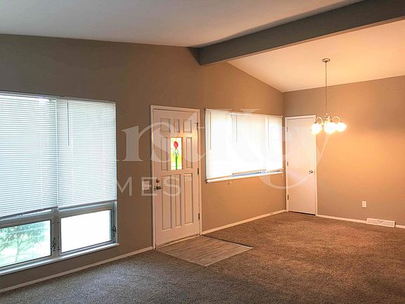 2nd image of 2560 Pheasant Dr