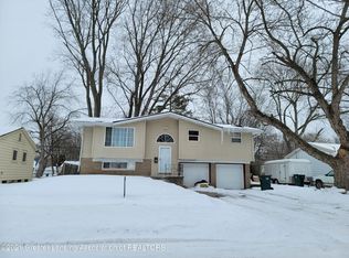 4007 Wainwright Ave, Lansing, MI