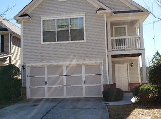 674 Shadow Lakes Dr, Lithonia, GA 30058