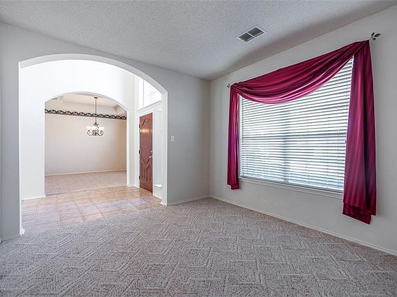 4th image of 4605 Basil Dr