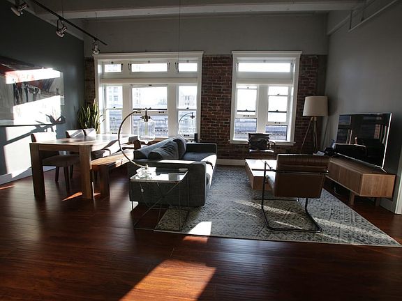 4th image of 1101 A St Unit 605