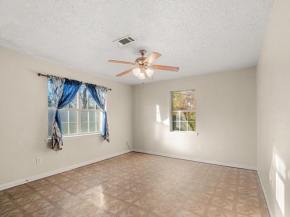 5th image of 600 Orleans St