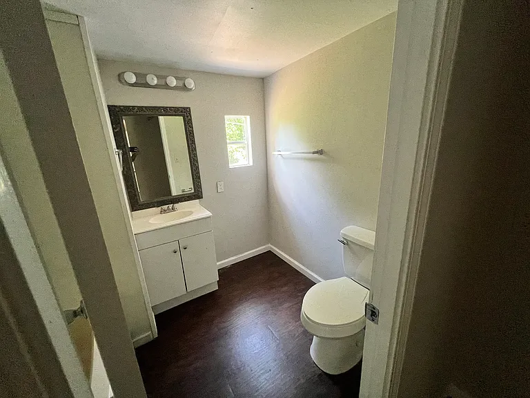 29 Greentree Ln — Photo 6