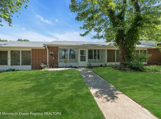 552 Sheffield Ct #B, Lakewood, NJ