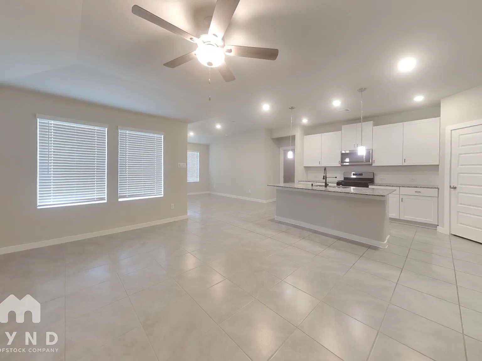 4 bed, 2.0 bath, 1688 sqft, $2,295 — Photo 3