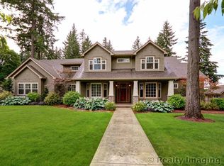 373 S Sunshine Ln, West Linn, OR 97068